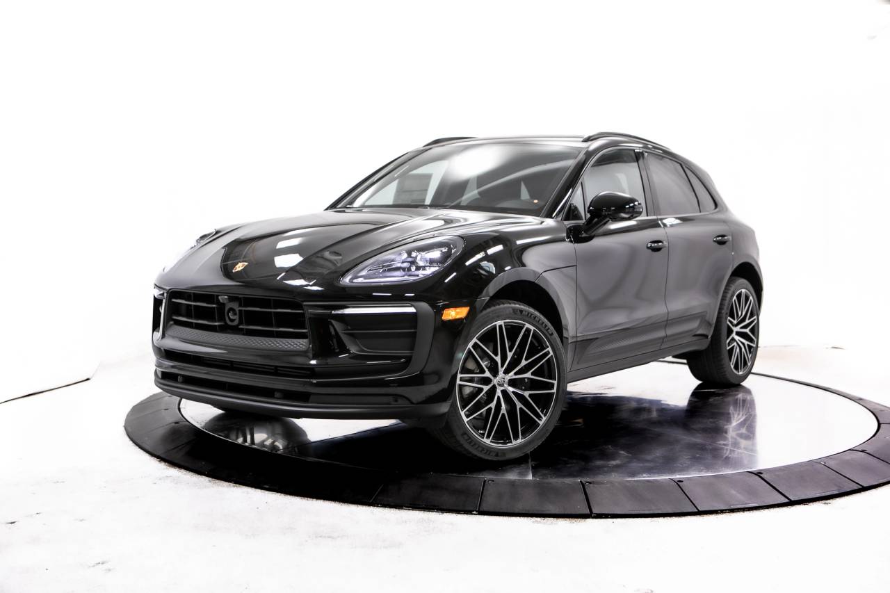 2026 Porsche Macan