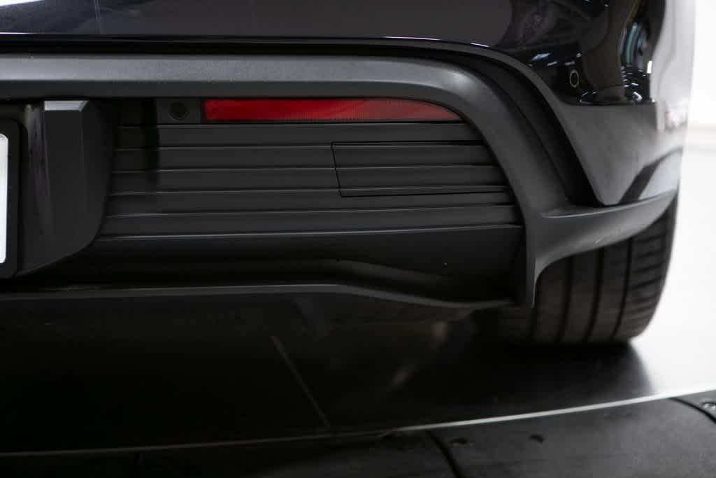 Thumbnail: 2025 Porsche Taycan - 39