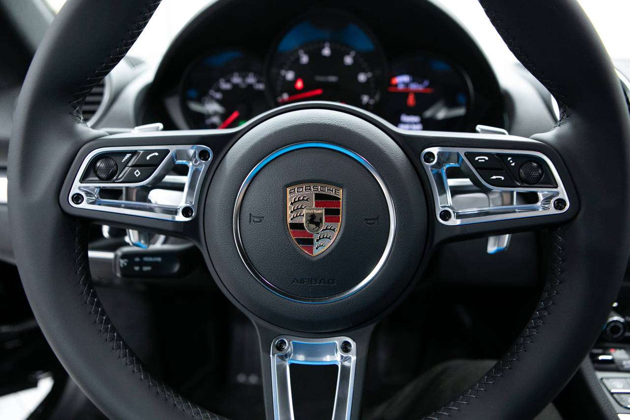 Thumbnail: 2025 Porsche 718 Cayman - 10