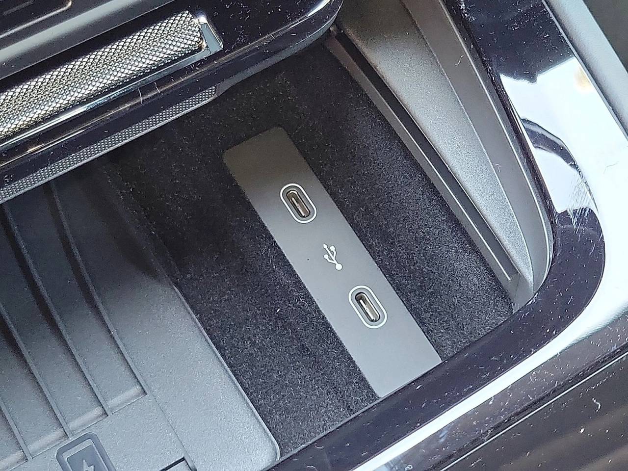 Thumbnail: 2026 Porsche Cayenne - 22