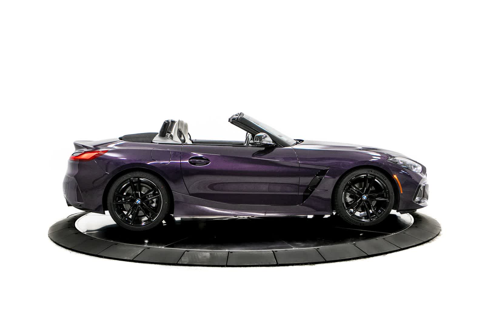 Thumbnail: 2024 BMW Z4 - 8