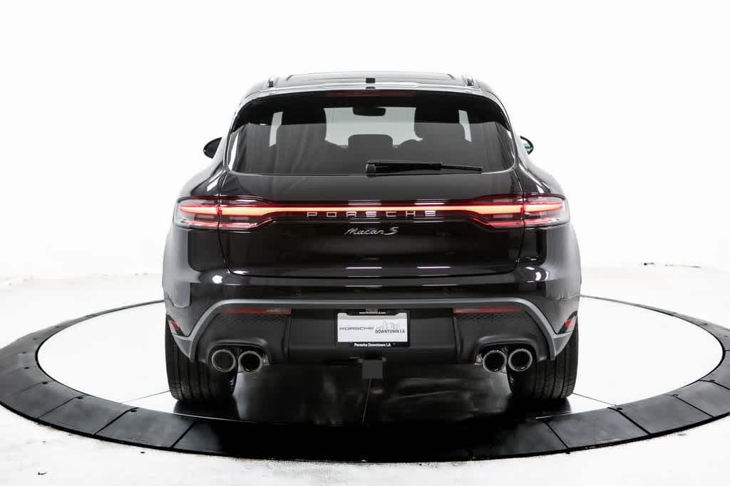 Thumbnail: 2025 Porsche Macan - 6