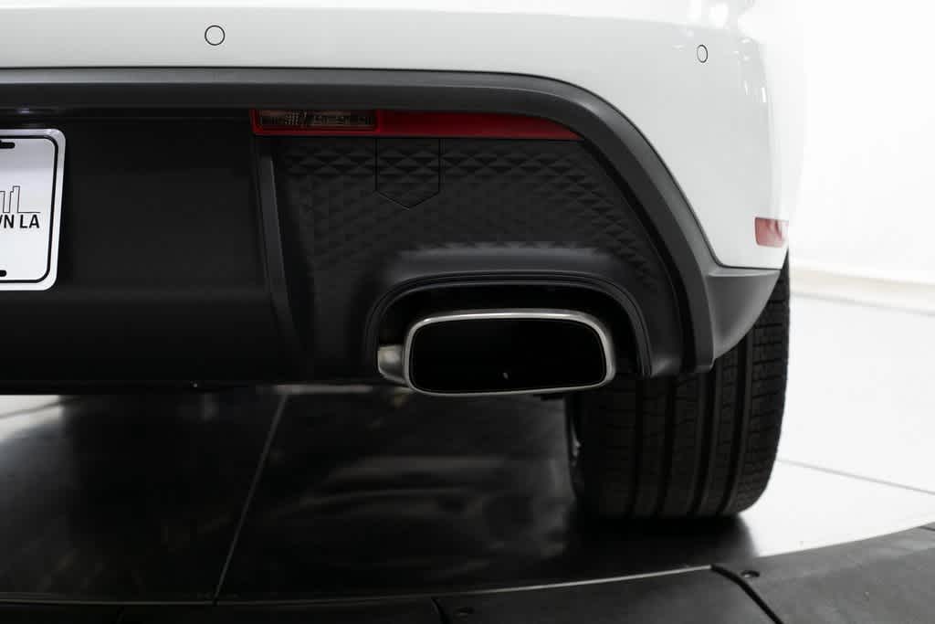 Thumbnail: 2025 Porsche Macan - 38