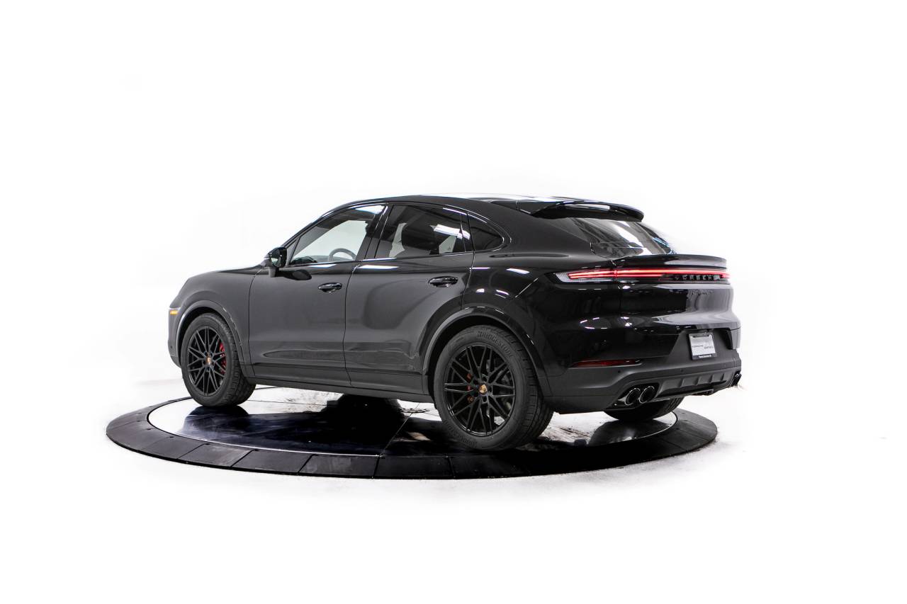 Thumbnail: 2026 Porsche  - 3