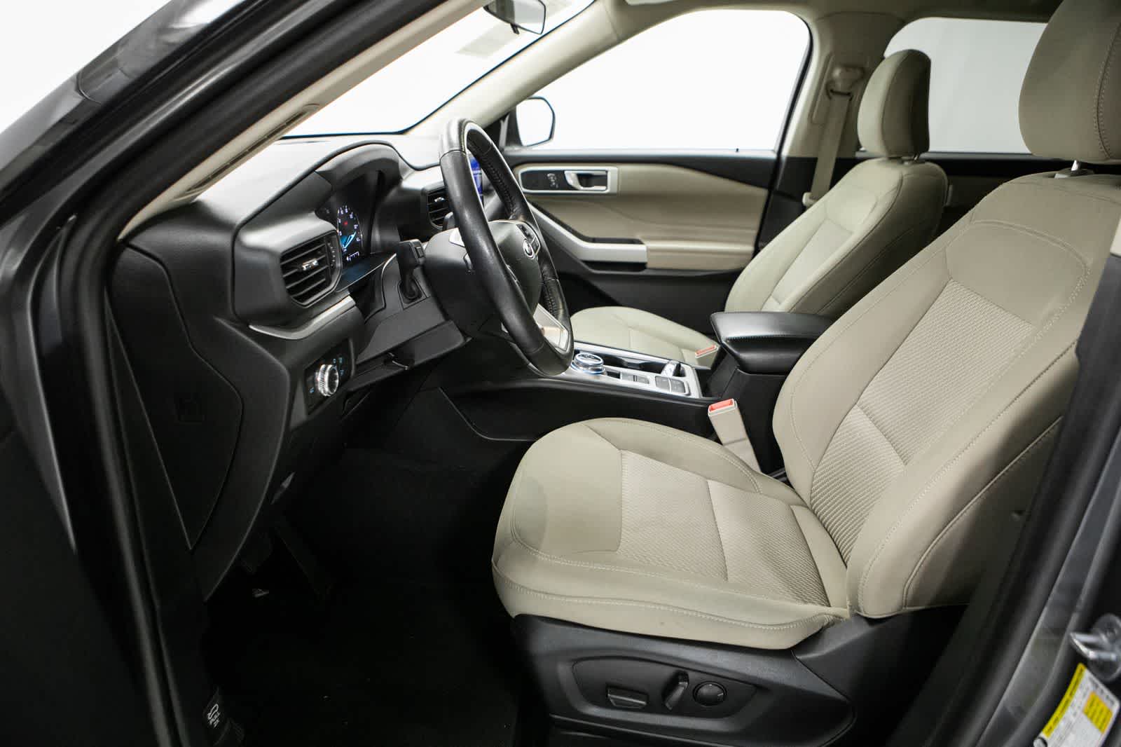 Thumbnail: 2023 Ford Explorer - 22