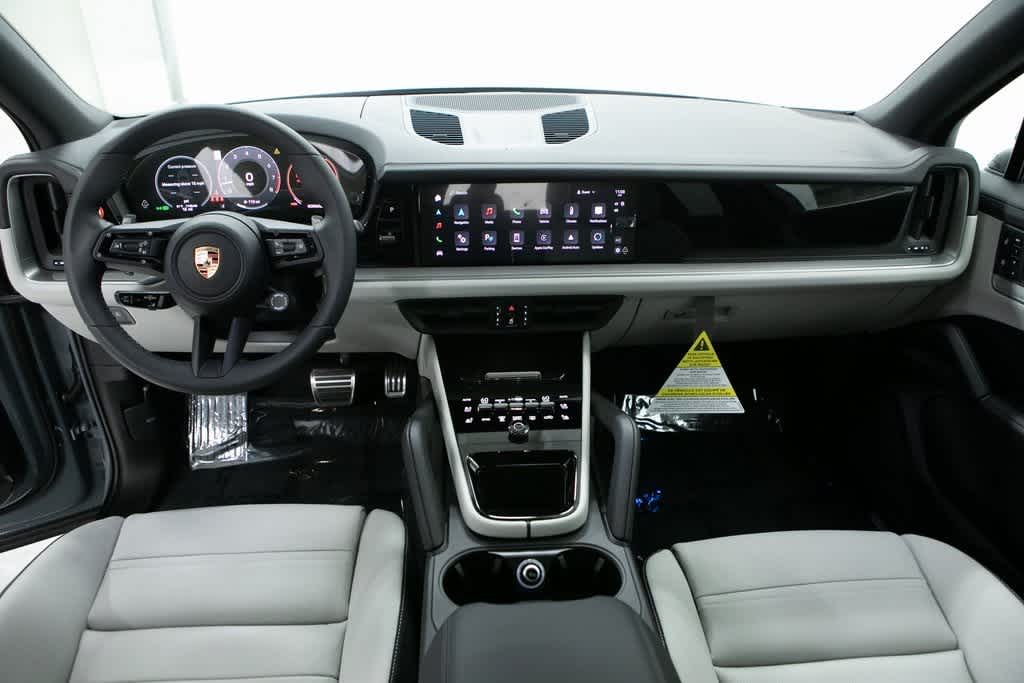 Thumbnail: 2025 Porsche Cayenne - 13
