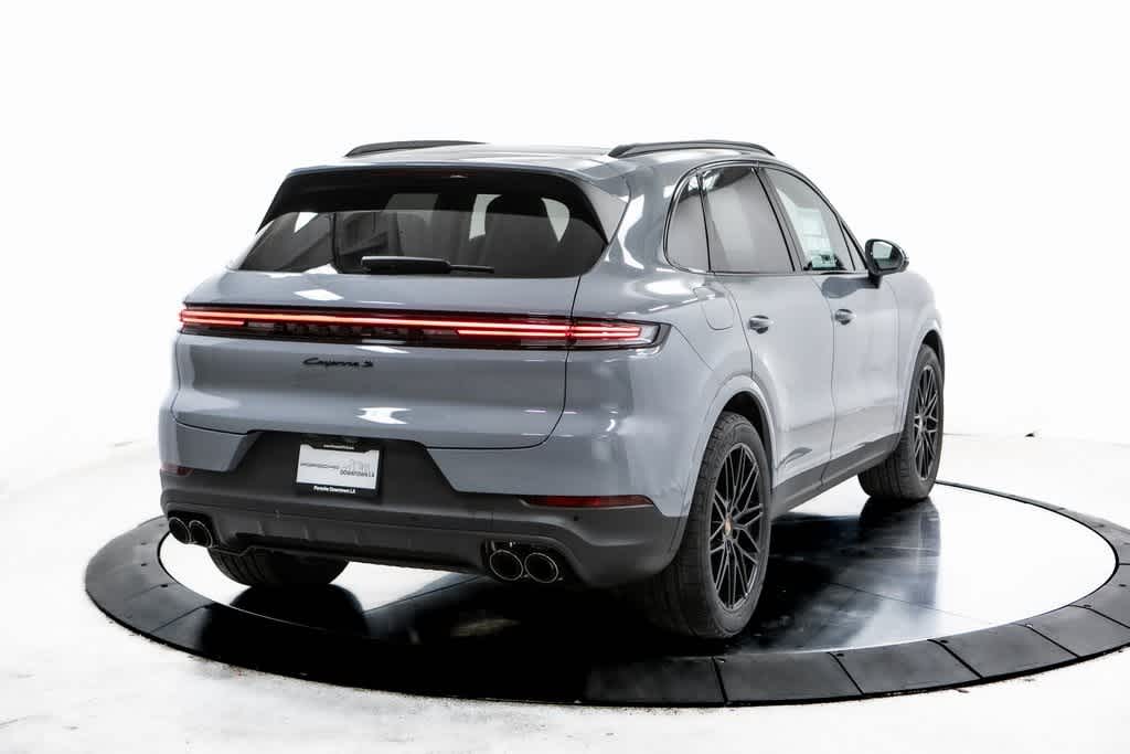 Thumbnail: 2025 Porsche Cayenne - 7