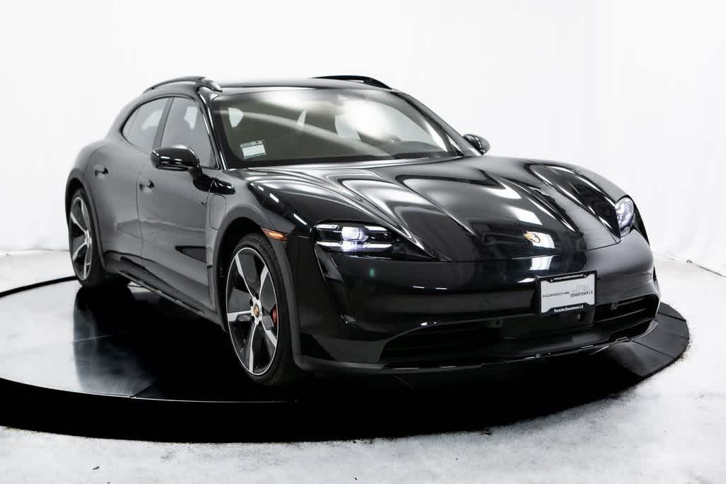 Thumbnail: 2023 Porsche Taycan - 4