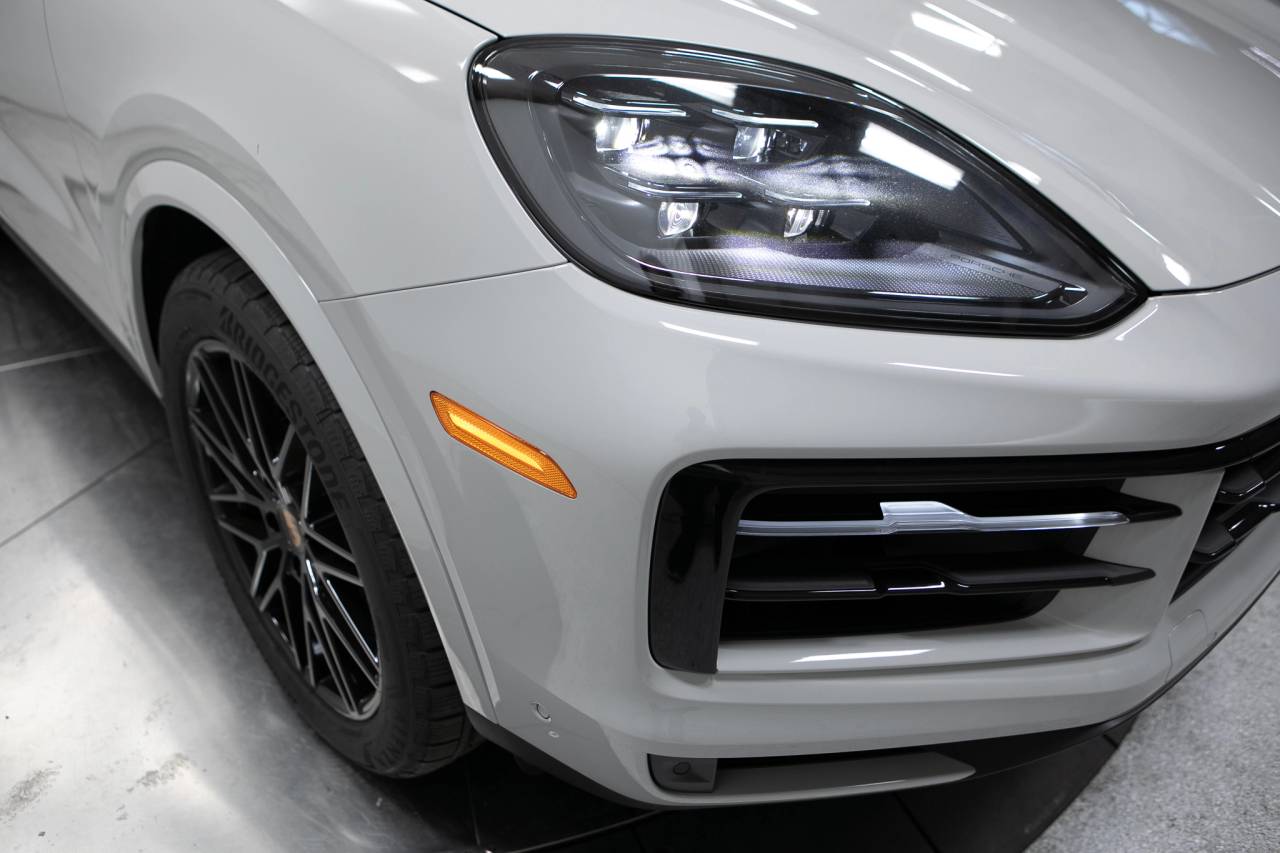 Thumbnail: 2026 Porsche Cayenne - 12