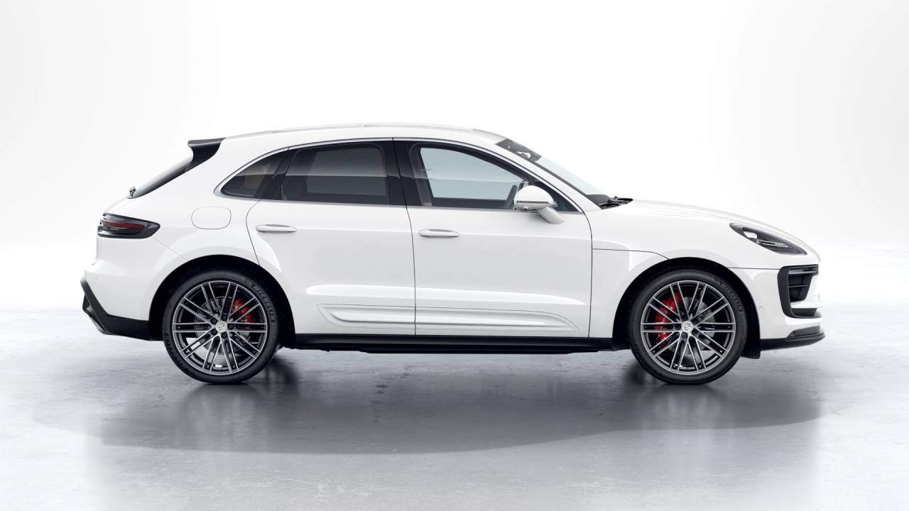 Thumbnail: 2026 Porsche Macan - 7