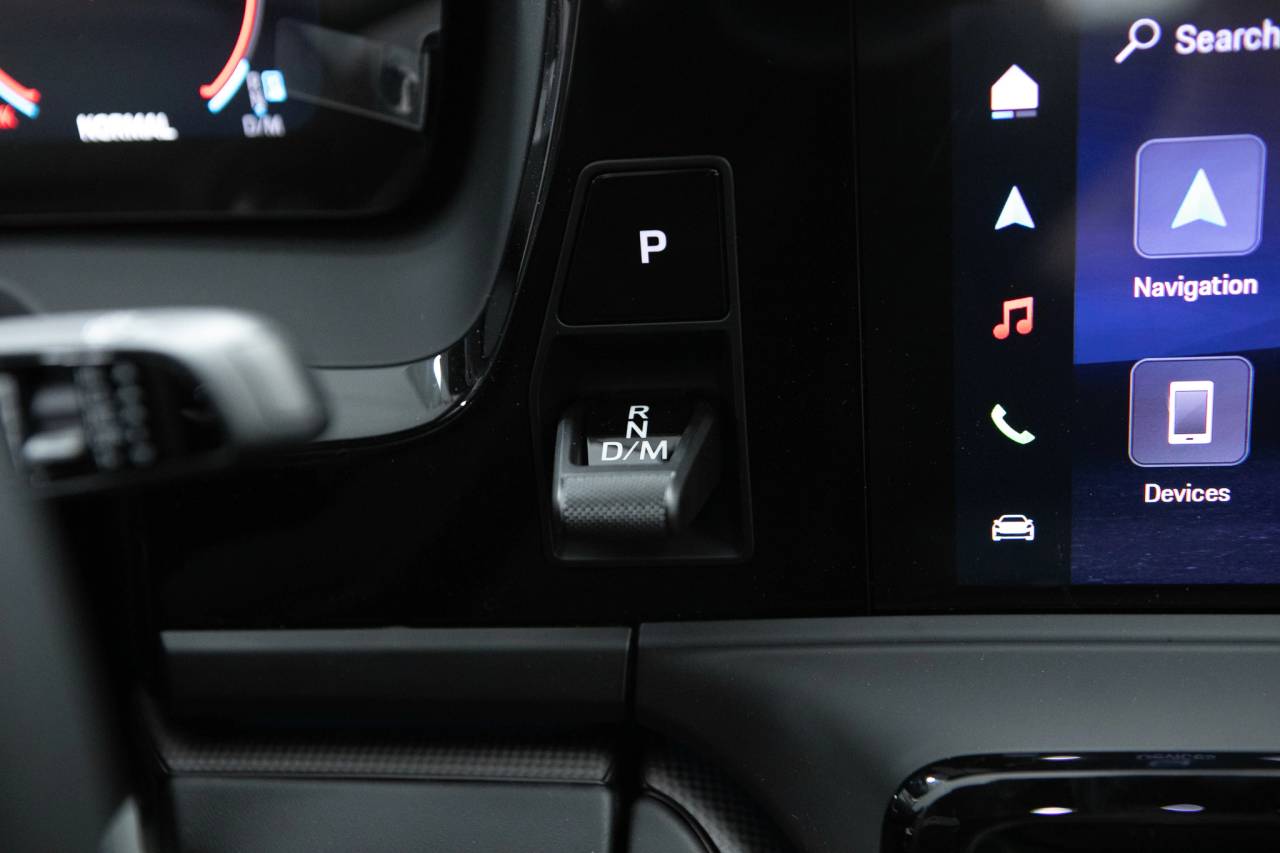 Thumbnail: 2026 Porsche Panamera - 30