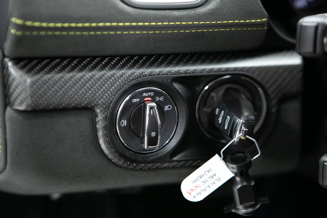 Thumbnail: 2025 Porsche  - 26