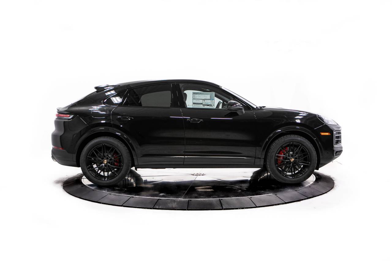 Thumbnail: 2026 Porsche  - 8