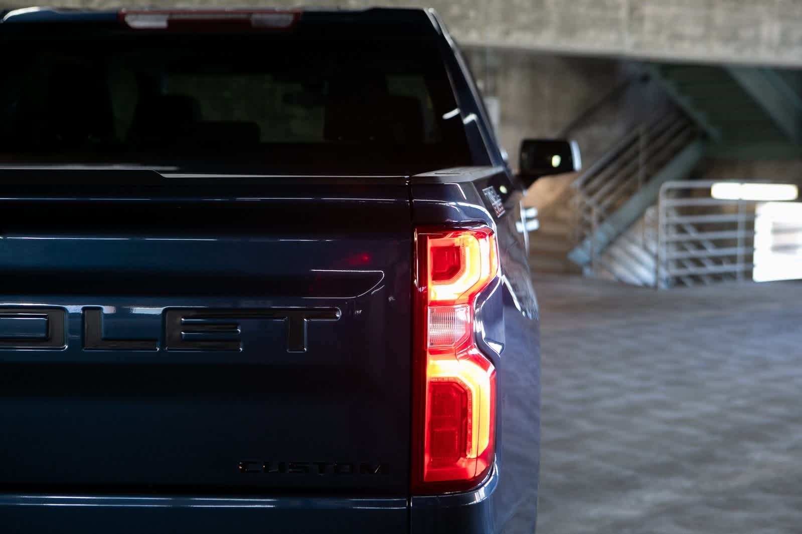 Thumbnail: 2022 Chevrolet Silverado 1500 - 30