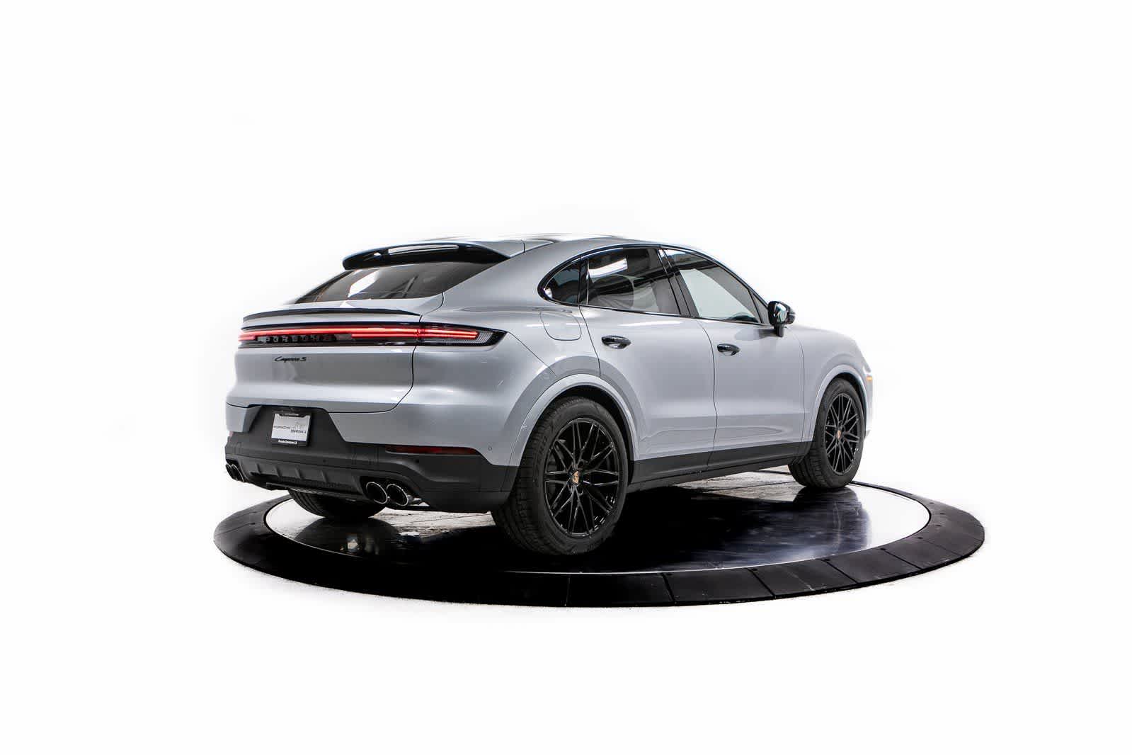 Thumbnail: 2025 Porsche Cayenne - 7