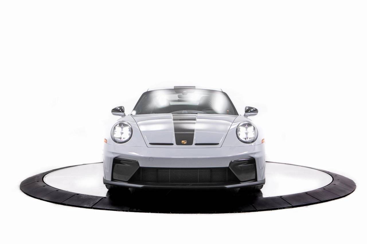 Thumbnail: 2026 Porsche 911 - 10