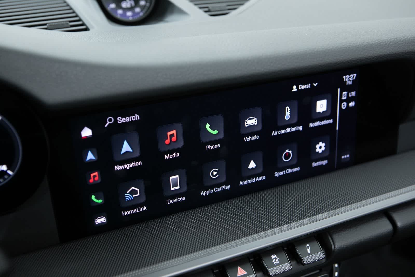 Thumbnail: 2022 Porsche 911 - 15