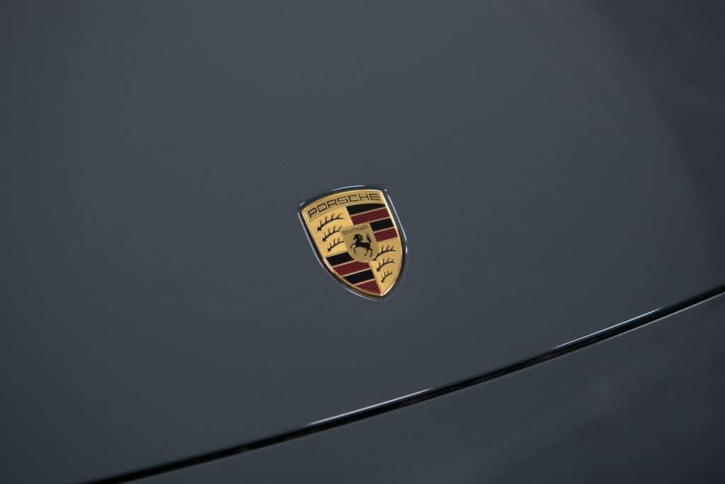 Thumbnail: 2025 Porsche Macan - 19
