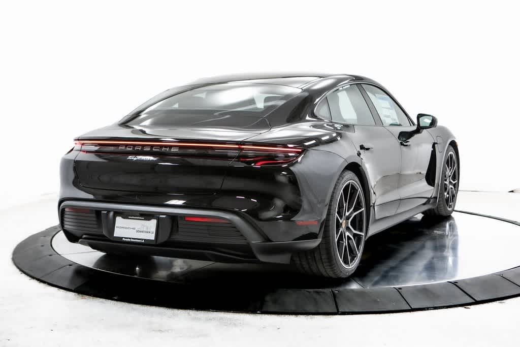 Thumbnail: 2025 Porsche Taycan - 7