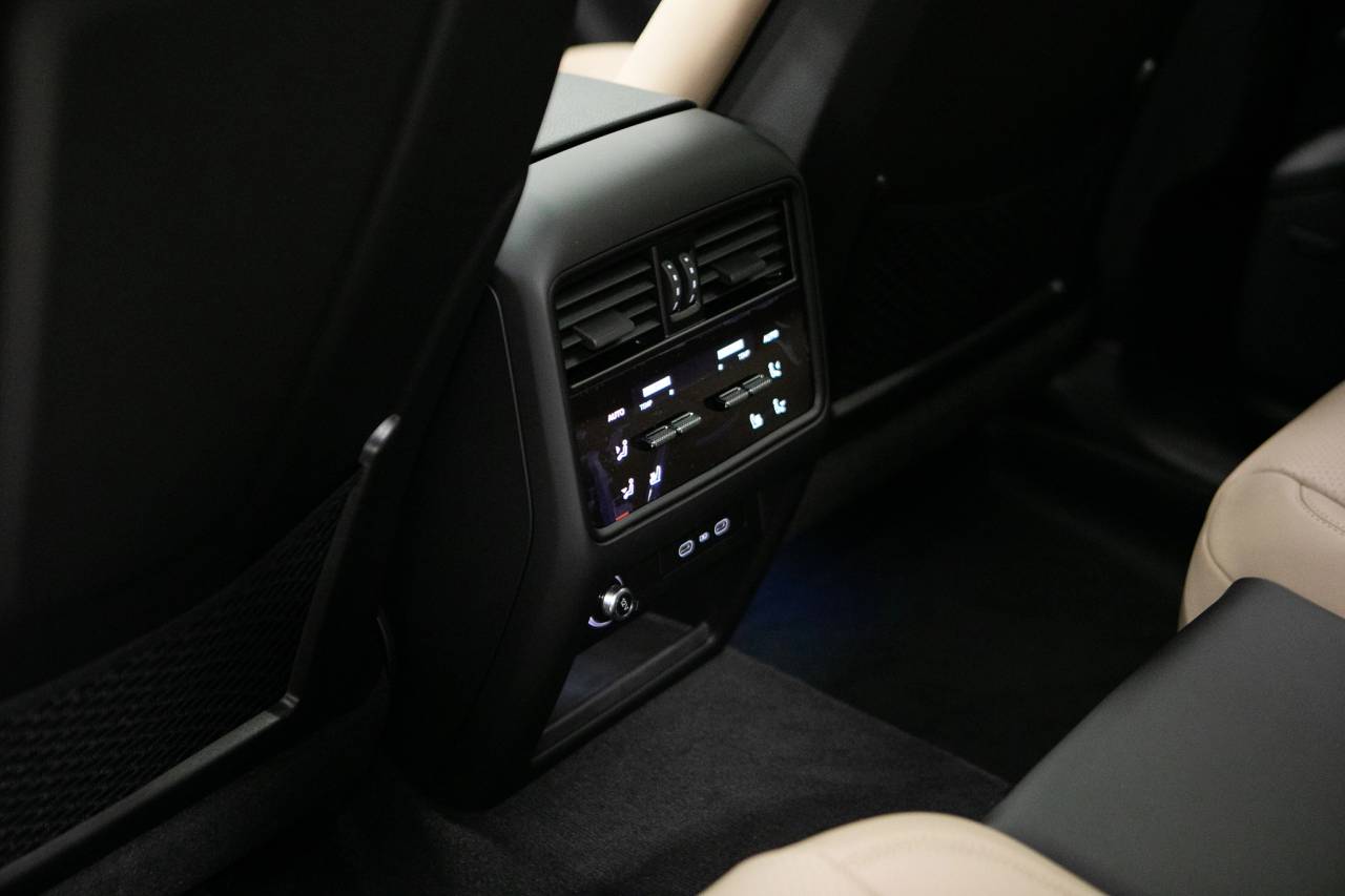 Thumbnail: 2026 Porsche  - 35