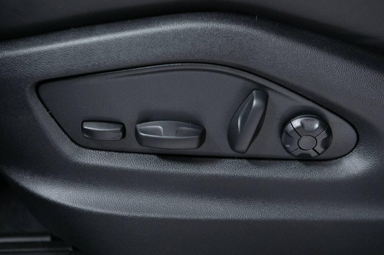 Thumbnail: 2026 Porsche  - 24