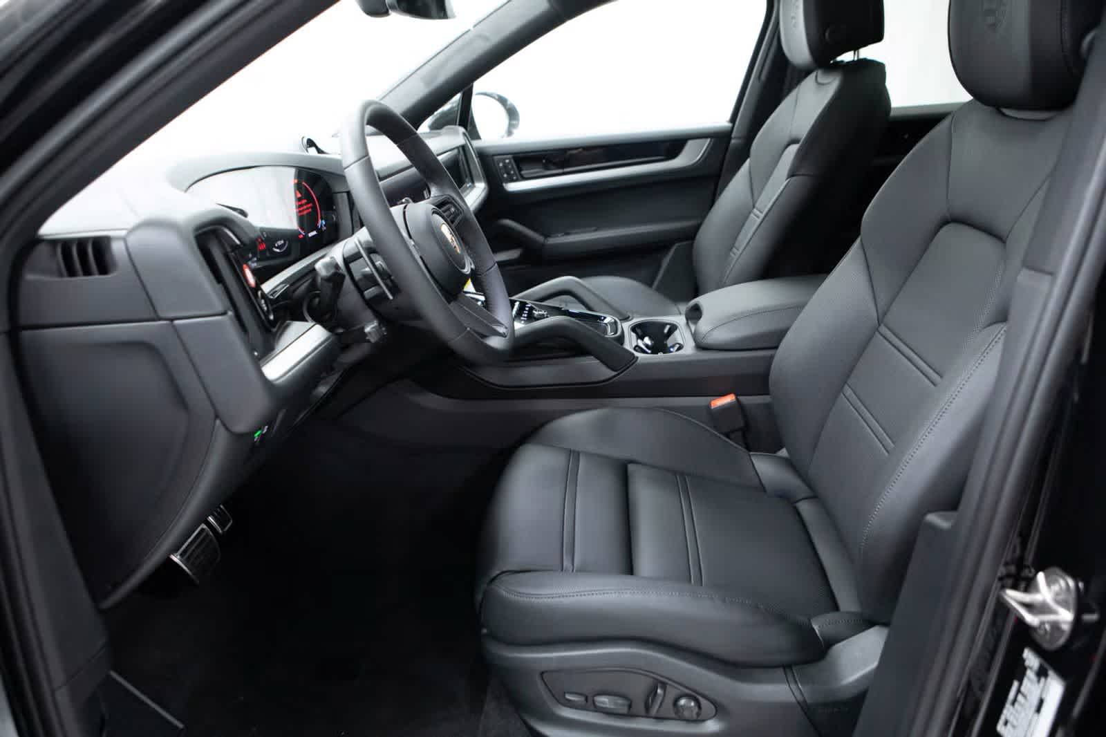 Thumbnail: 2026 Porsche Cayenne - 21