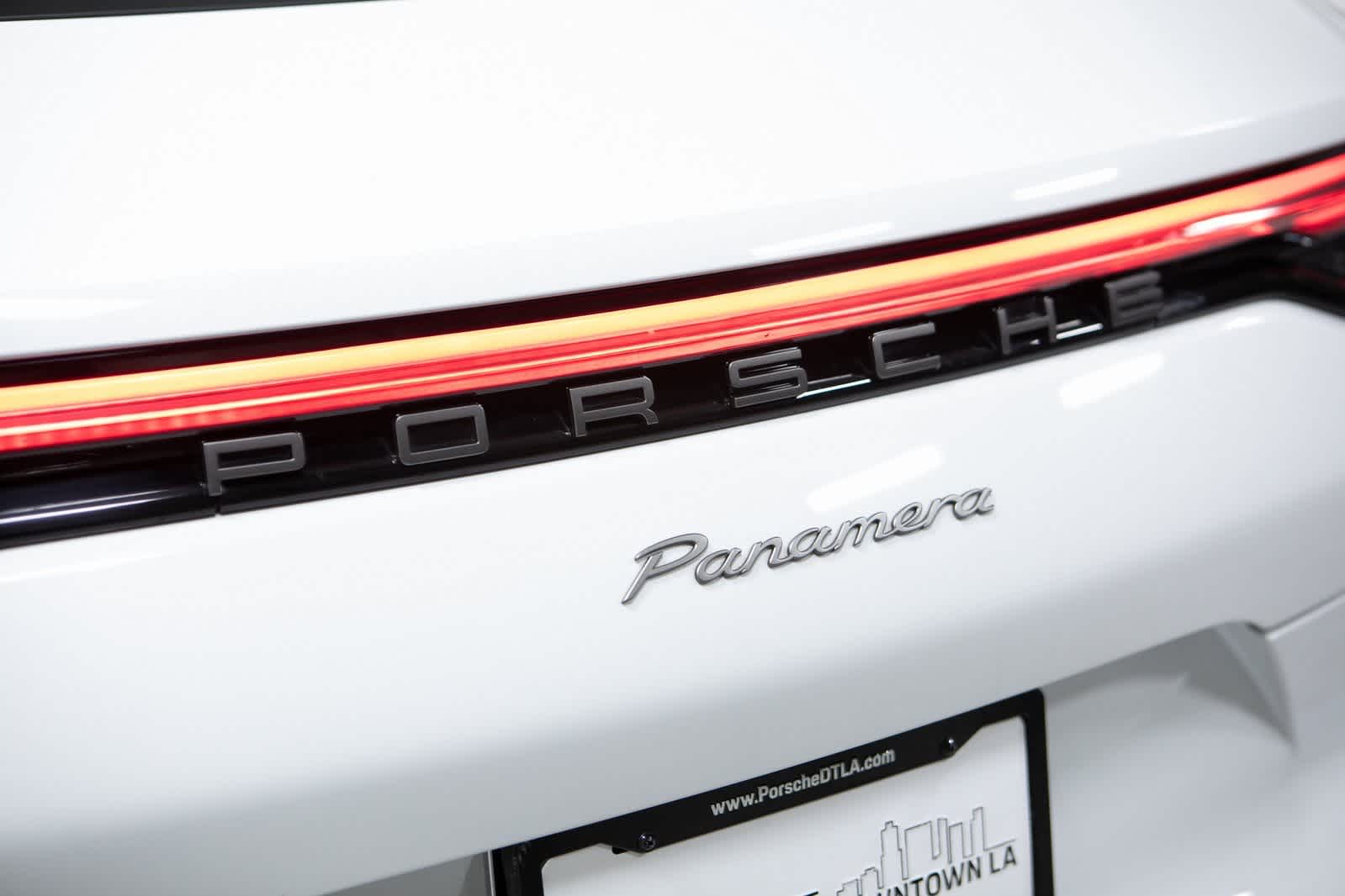 Thumbnail: 2023 Porsche Panamera - 35