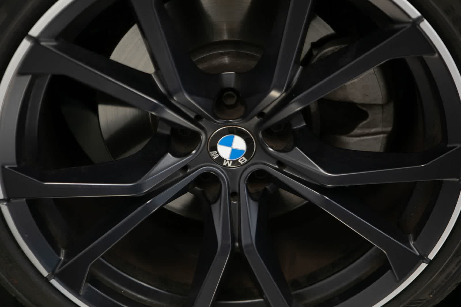 Thumbnail: 2023 BMW Z4 - 11