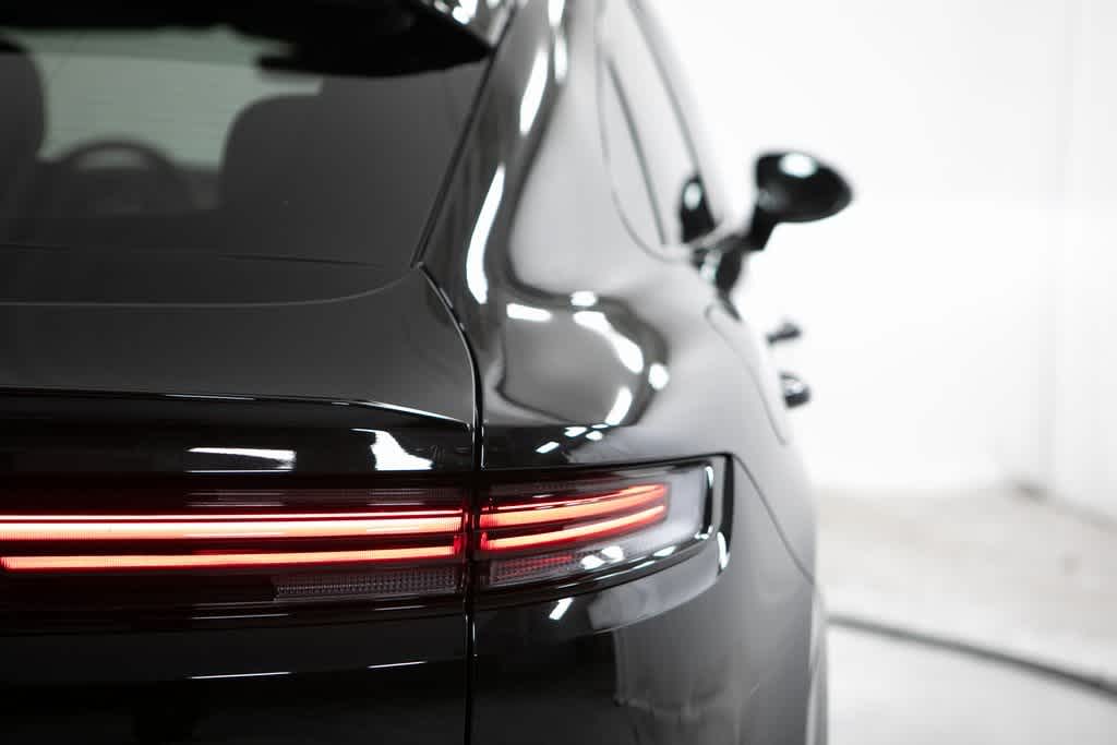 Thumbnail: 2025 Porsche  - 40