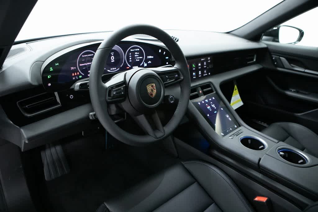 Thumbnail: 2025 Porsche Taycan - 4