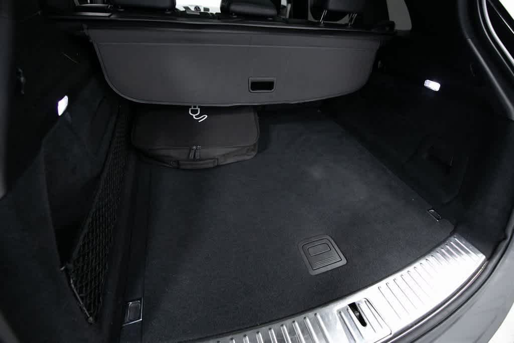 Thumbnail: 2022 Porsche Cayenne - 29