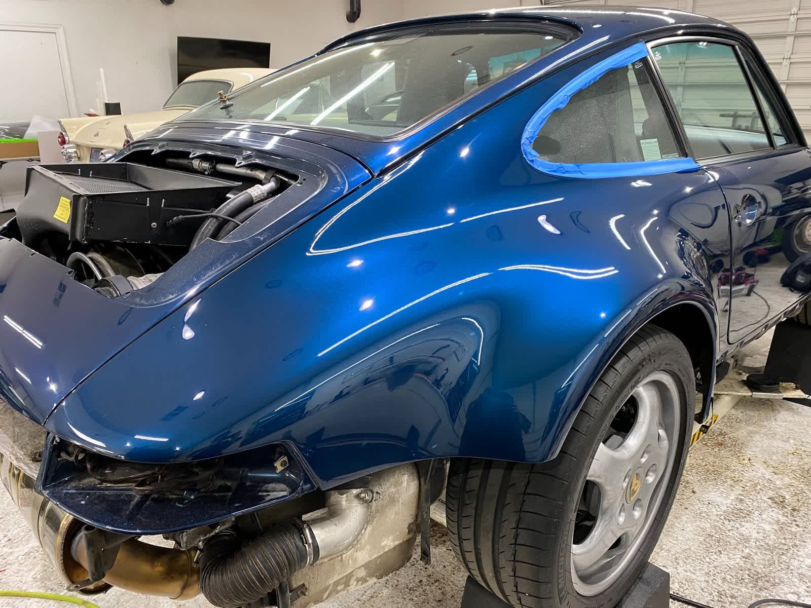 Thumbnail: 1992 Porsche 911 - 47