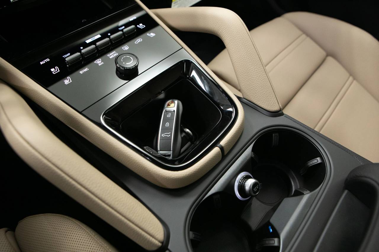 Thumbnail: 2026 Porsche  - 30