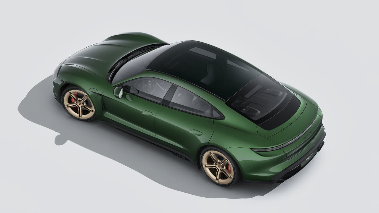 Thumbnail: 2026 Porsche Taycan - 4