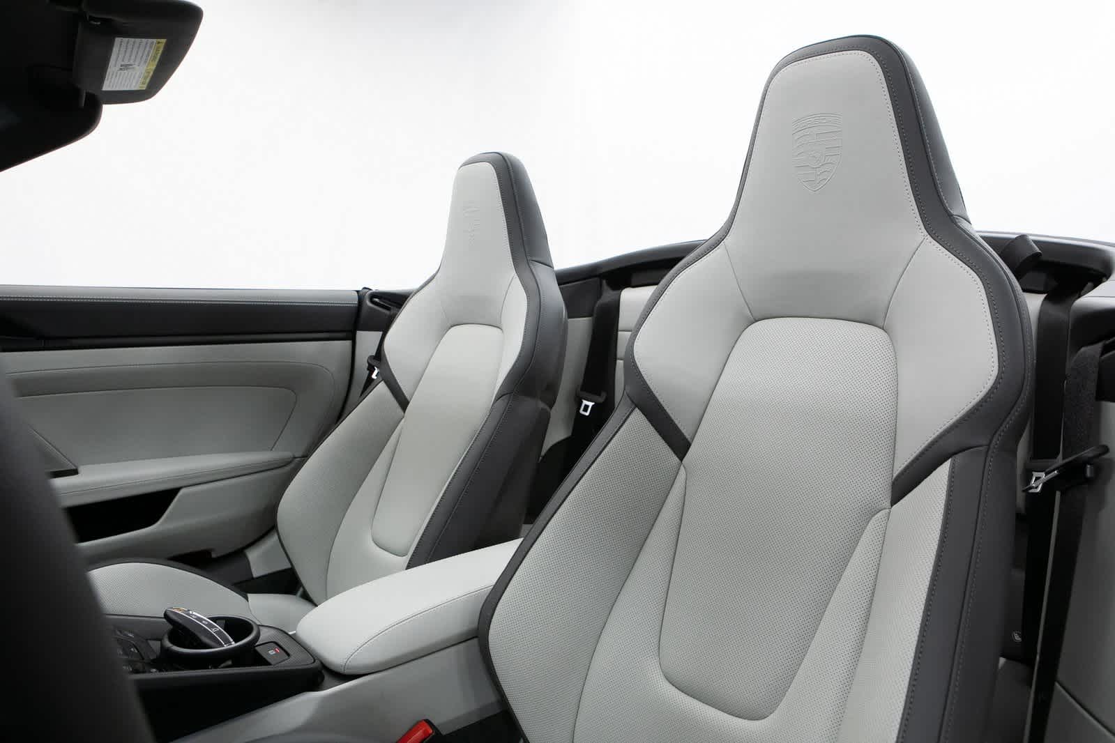 Thumbnail: 2025 Porsche 911 - 5