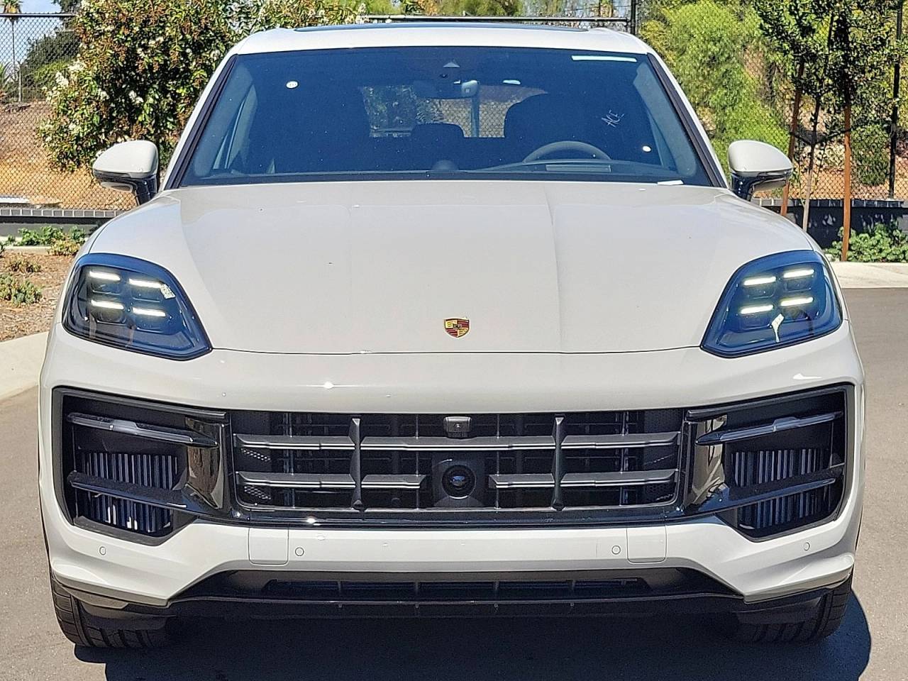 Thumbnail: 2026 Porsche Cayenne - 10
