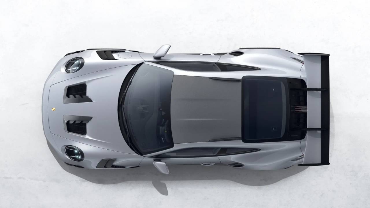 Thumbnail: 2025 Porsche 911 - 10