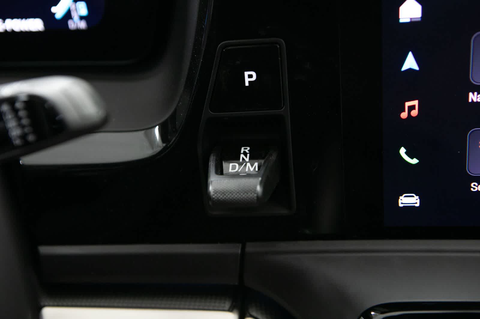 Thumbnail: 2025 Porsche Panamera - 33