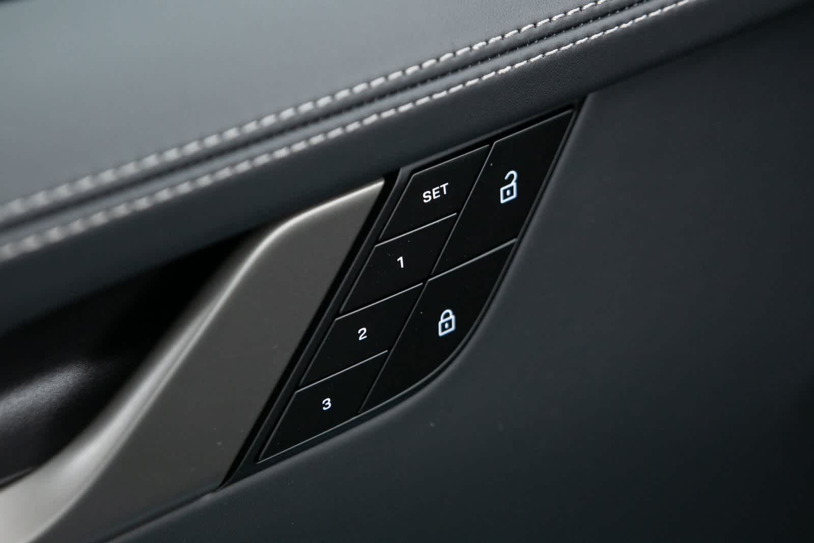 Thumbnail: 2025 Porsche 911 - 19