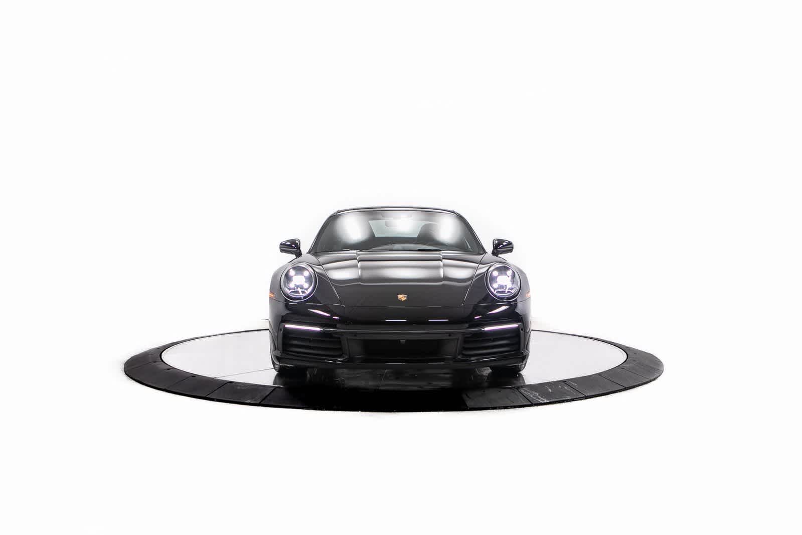 Thumbnail: 2021 Porsche 911 - 10