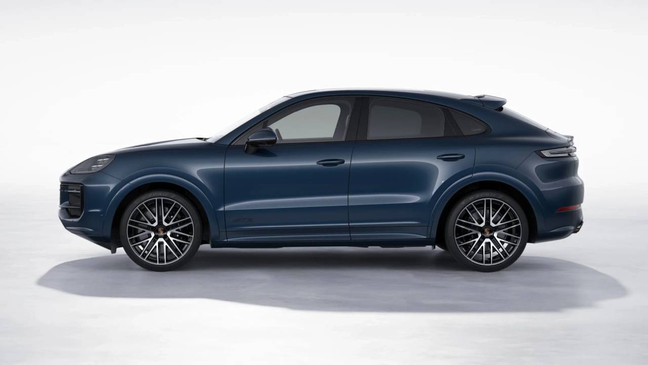 2026 Porsche Cayenne Coupe GTS photo 2