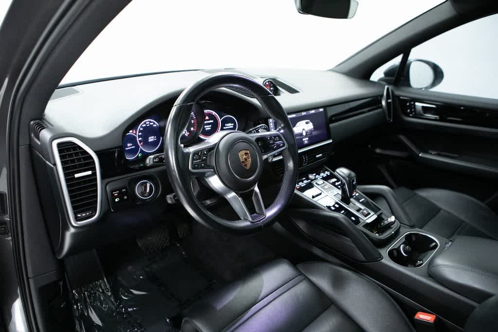2020 Porsche Cayenne Base photo 4