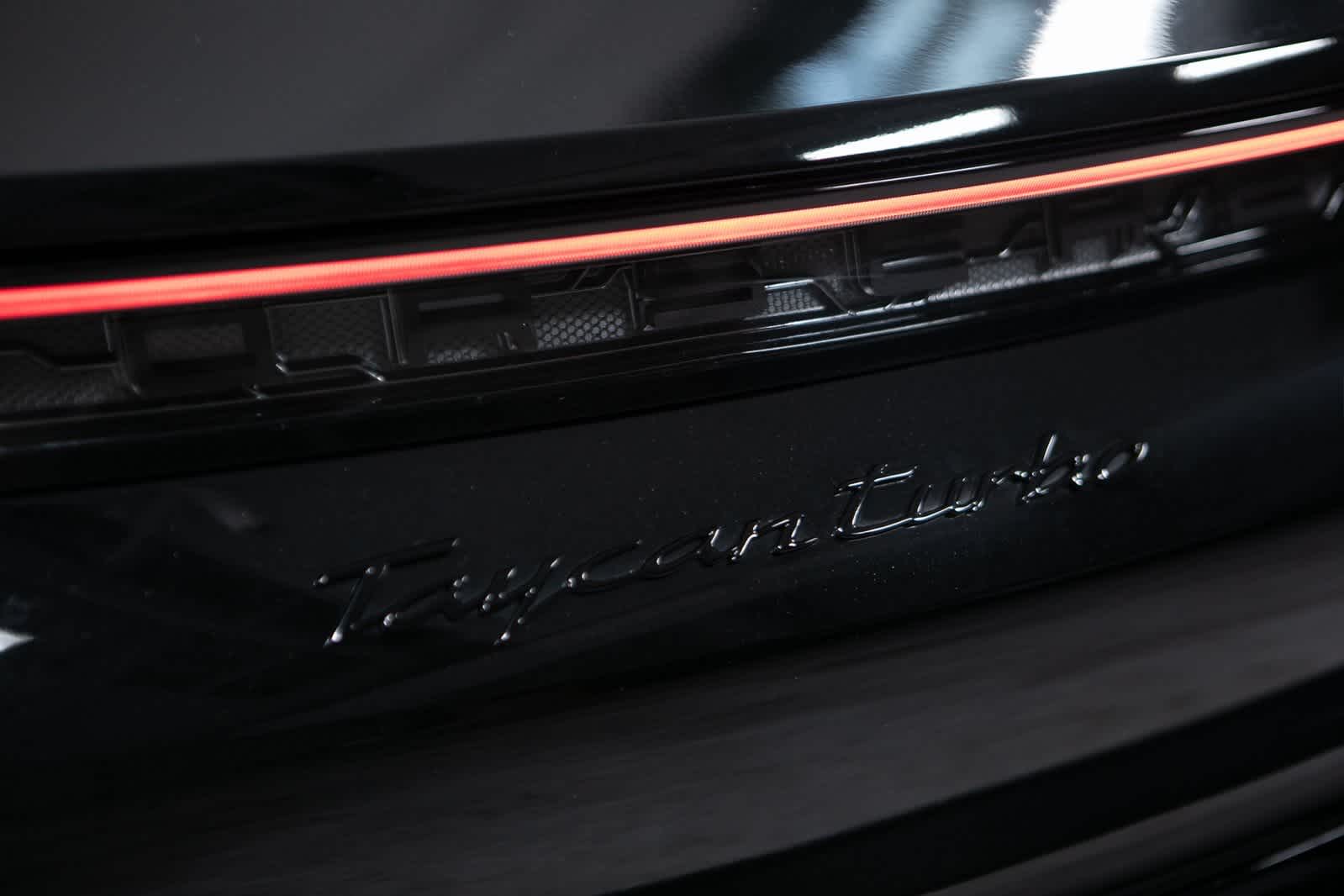 Thumbnail: 2022 Porsche Taycan - 36