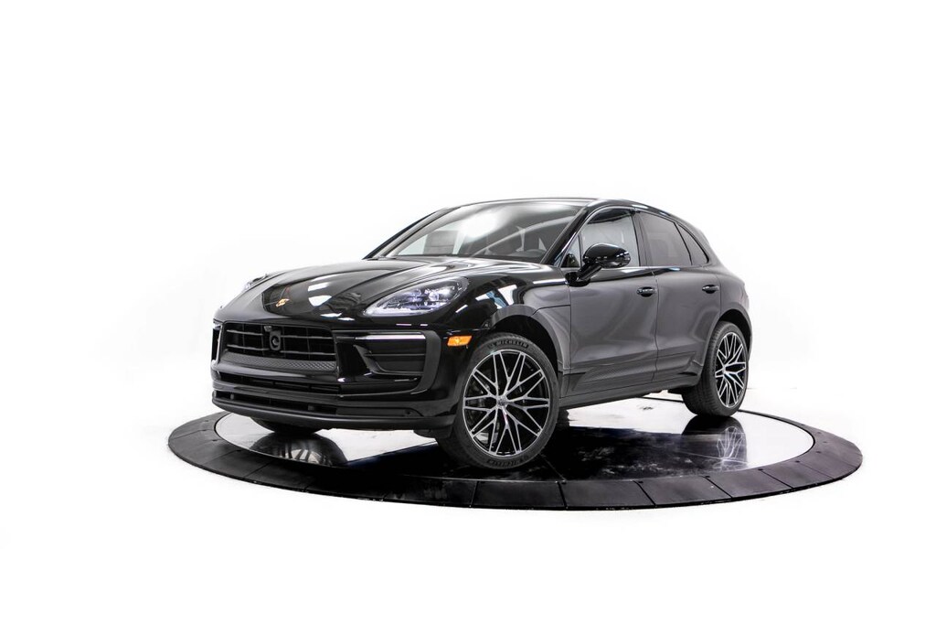 New 2026 Porsche Macan SUV
