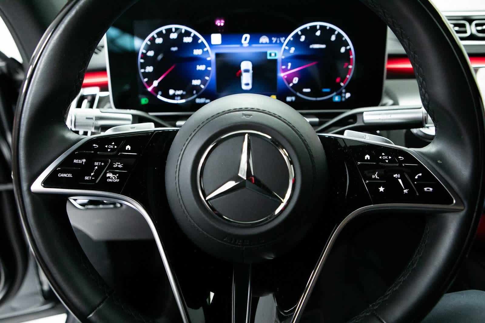 Thumbnail: 2023 Mercedes-Benz S-Class - 14