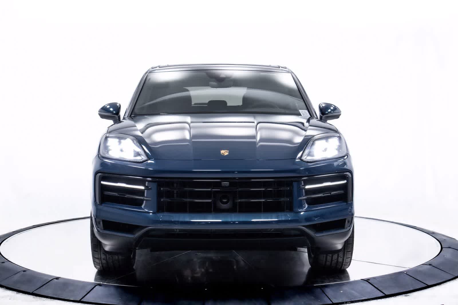 Thumbnail: 2025 Porsche Cayenne - 10