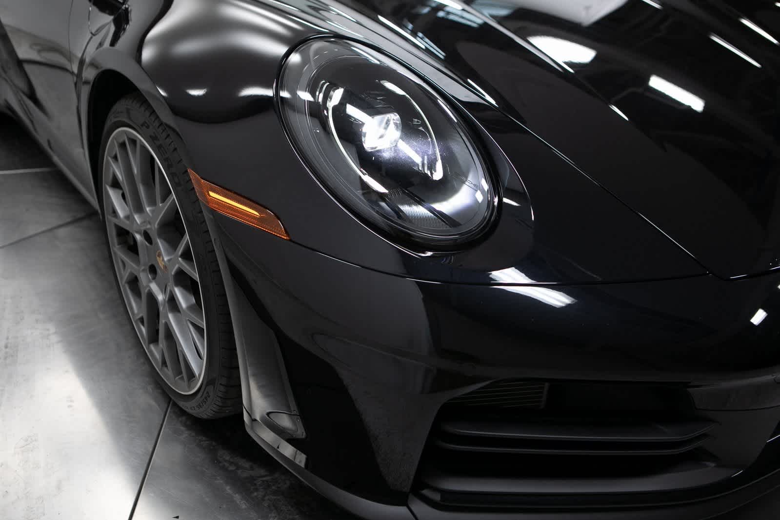 Thumbnail: 2025 Porsche 911 - 12