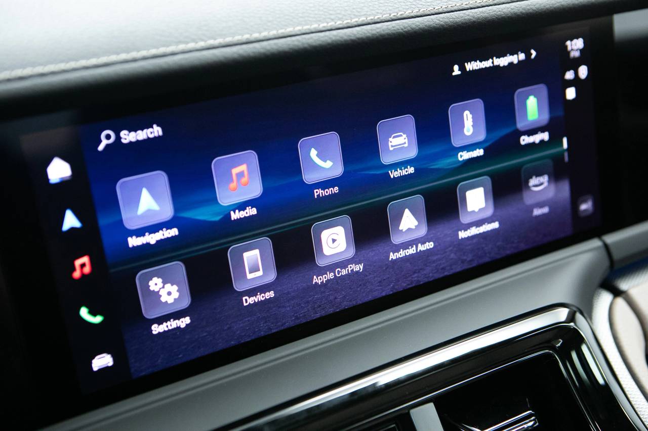 Thumbnail: 2026 Porsche Panamera - 22