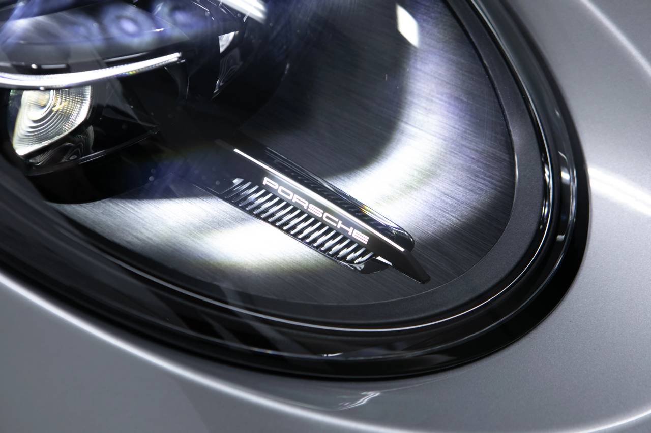 Thumbnail: 2026 Porsche 911 - 13