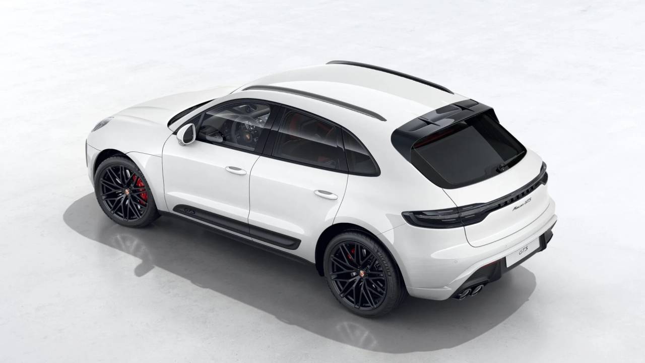 2026 Porsche Macan GTS photo 4